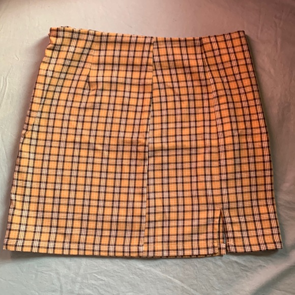 Plaid Yellow Mini Skirt - Picture 1 of 2